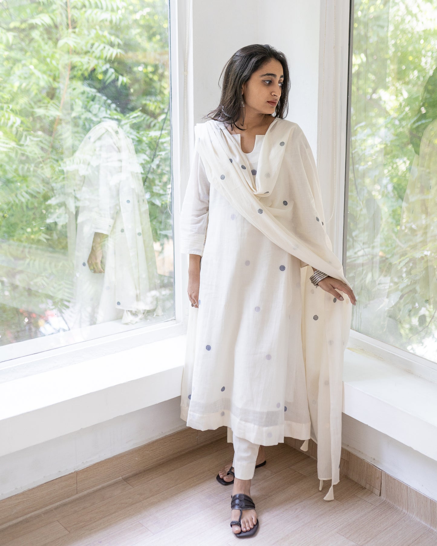Polka Dreams in Navy | Handwoven Jamdani Dupatta